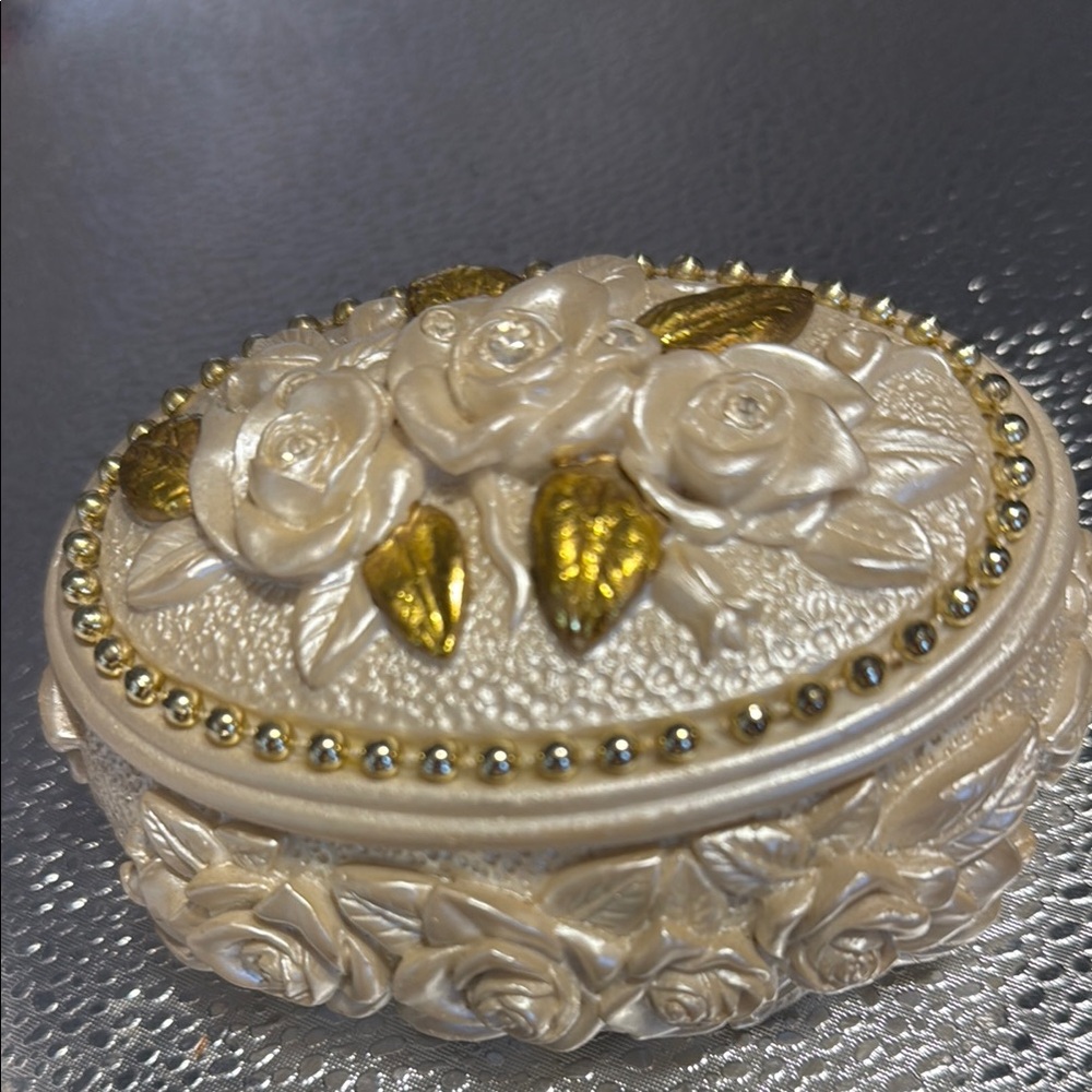 Vintage Elegant Cream and Gold Floral Jewelry Box with Silver beads